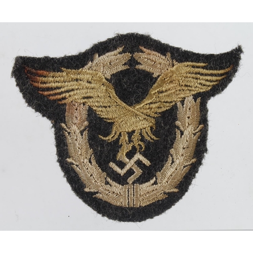 1241 - Germany from a one owner collection, Luftwaffe cloth Pilots badge.