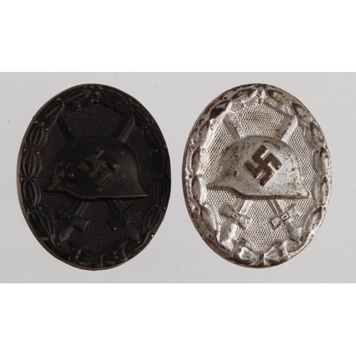 1245 - Germany from a one owner collection, two wounds badges, black and silver, lightweight.