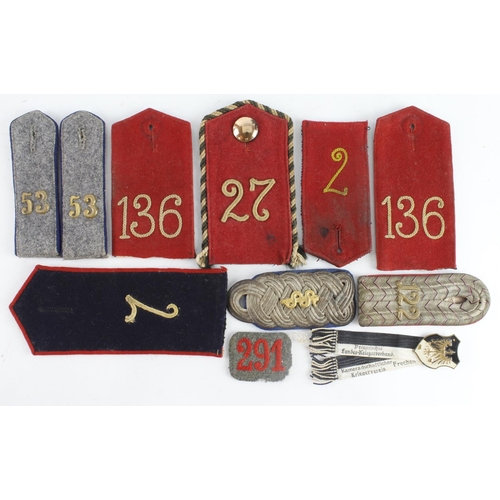 1259 - Imperial German militaria incl shoulder tabs 136 Regt x2, 27th Regt with brass button, No 2 Regt (gr... 