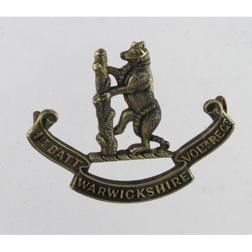 264 - Cap badge 1st Batt. Warwickshire Vol. Regt.