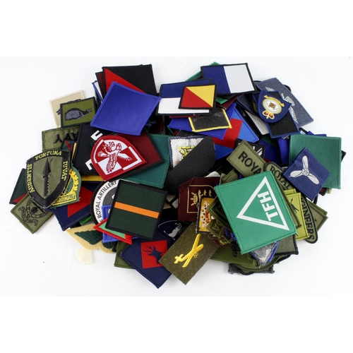 288 - Cloth Badges: British Army modern tactical recognition flashes and drop-zone flashes, all in excelle... 