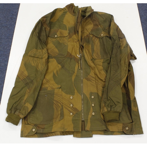 512 - WW2 Parachute Regiment Denison smock large size with full length zip as issued to officers possibly ... 