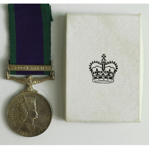 625 - CSM QE2 with South Arabia clasp (23932603 L/Cpl W R Thomas RCT) with box of issue and MOD letter