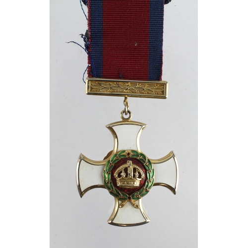 643 - DSO a museum quality replica Geo. VI Distinguished Service Order.