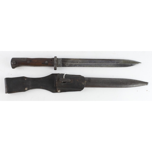 82 - Imperial German M1884/98 knife bayonet in its steel scabbard with leather frog, made in 1887, W K So... 