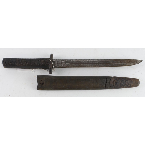 89 - Interesting WW1 Trench Fighting Knife made from a cut down P'07 Bayonet, blade 9