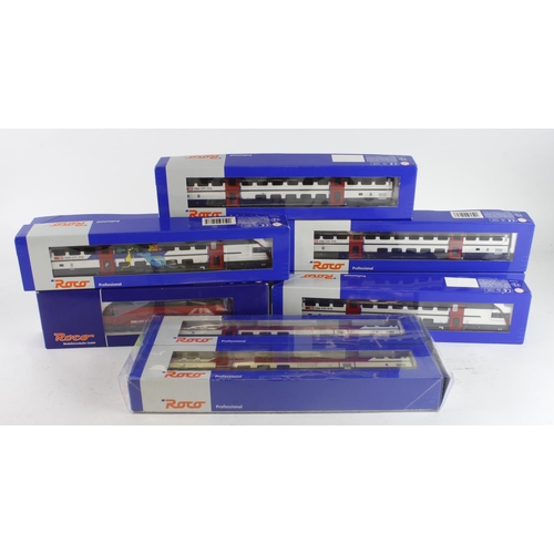 ROCO商品 Roco. Nine boxed Roco HO gauge Double Decker coaches, comprising