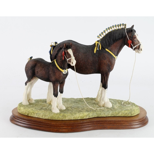 377 - Border Fine Arts limited edition figure 'Champion Mare & Foal',with wooden plinth, lacking certifica... 