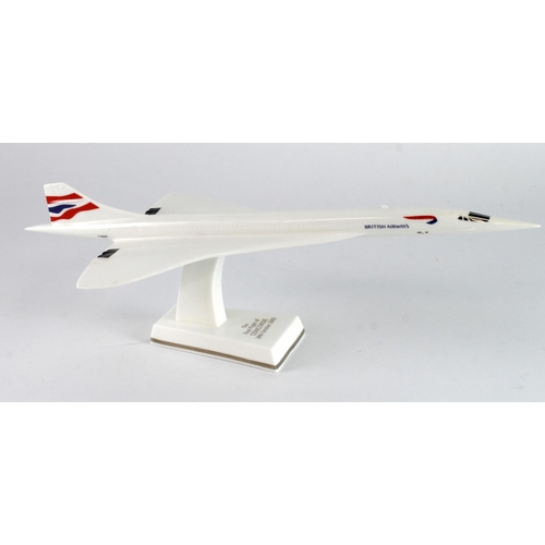 467 - Royal Worcester Compton & Woodhouse 'The Final Flight of Concorde', 2004, limited edition 415/450 he... 