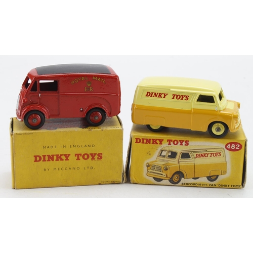 98 - Dinky Toys. Two boxed Dinky models, comprising no. 260 'Royal Mail Van'; no. 482 'Bedford 10 CWT. Va... 