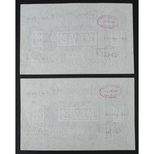 104 - Beale 5 Pounds (B270) dated 17th May 1949 (2), a consecutively numbered pair from a group of 8 conse... 