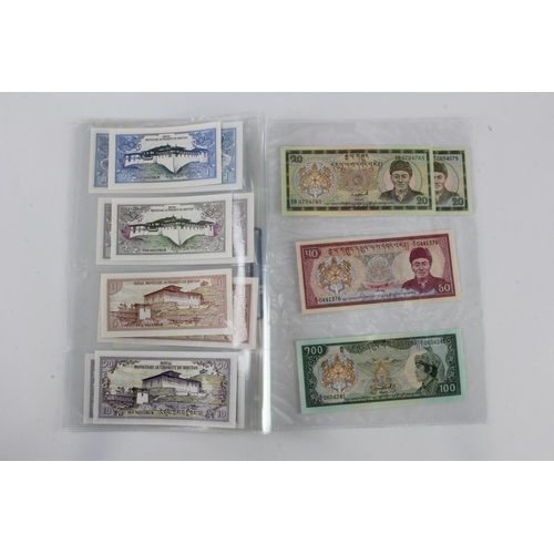 607 - Bhutan (13), 1 Ngultrum issued 1974 serial F/2 576088 (BNB B101a, Pick1), 1 Ngultrum, 2 Ngultrum, 5 ... 