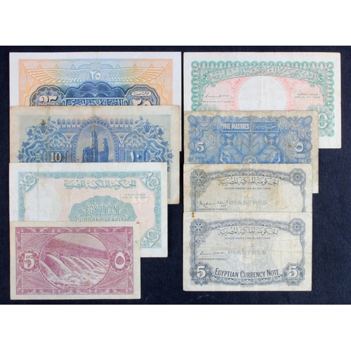 692 - Egypt (8), 25 Piastres dated 1941 signed Nixon, 10 Piastres (3) dated 1917, 1940 (2 different types)... 