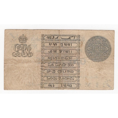 770 - India 1 Rupee dated 1917, portrait King George V at top left, signed McWatters, serial S/8 657567 (B... 