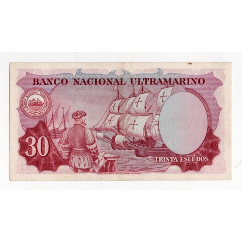 852 - Portuguese India 30 Escudos dated 2nd January 1959, serial No. 818167 (BNB B330, Pick41) 1 pinhole, ... 