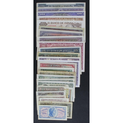 897 - Spain (30), a collection all different, 100 Pesetas (5) 1925, 1928, 1931, 1953, 1970, 50 Pesetas (6)... 