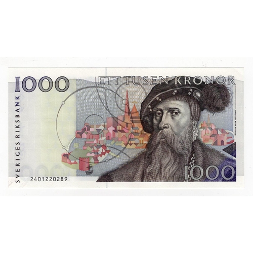 902 - Sweden 1000 Kronor dated 1992, serial 2401220289 (BNB B149d, Pick60a) Uncirculated