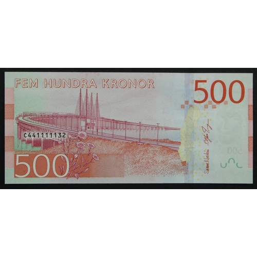 906 - Sweden 500 Kronor issued 2015, serial C441111132 (BNB B158b, Pick73) Uncirculated