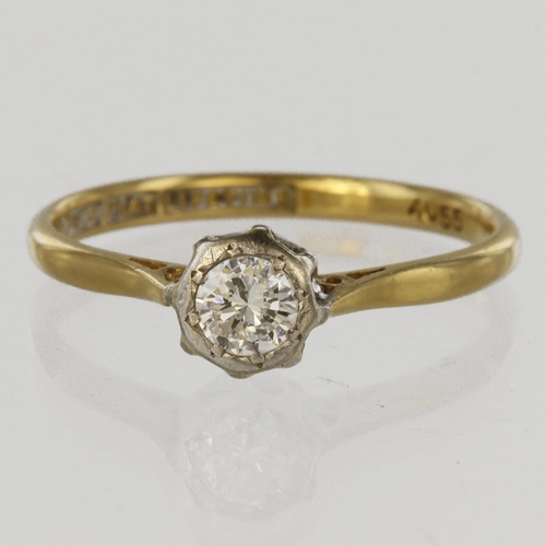 115 - 18ct yellow gold and platinum solitaire ring set with a round brilliant cut diamond calculated as we... 