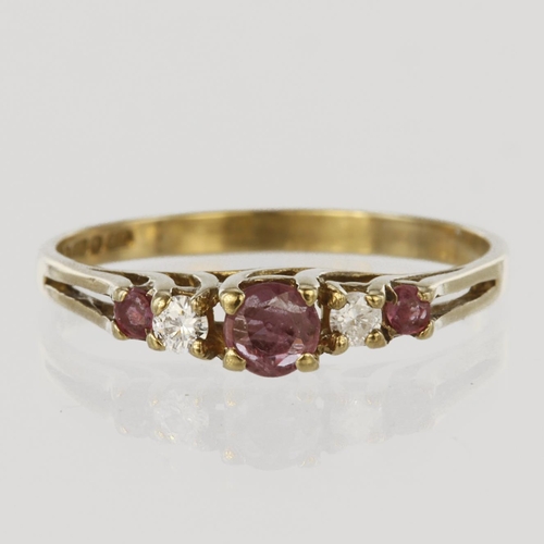 184 - 9ct yellow gold five stone ring featuring three round rubies and two round brilliant cut diamonds, t... 