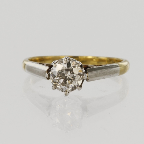 35 - 18ct solitaire ring set with single round brilliant cut diamond calculated as weighing approx. 0.50c... 