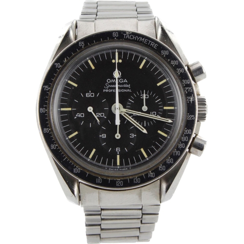 636 - Omega Speedmaster Professional “Straight Writing” stainless steel cased gents chronograph wristwatch... 