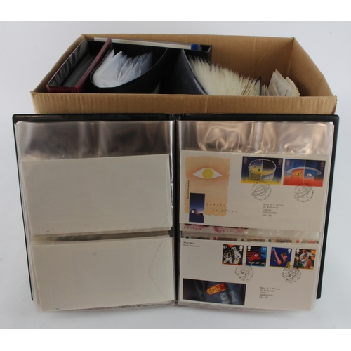 160 - GB FDC's from 1966 to 2001 in 5x albums / binders and loose  (approx 420)