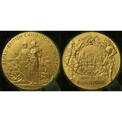 1136 - British / Japanese Exhibition Medal, gilt bronze d.51mm: Japan-British Exhibition, London 1910 (meda... 