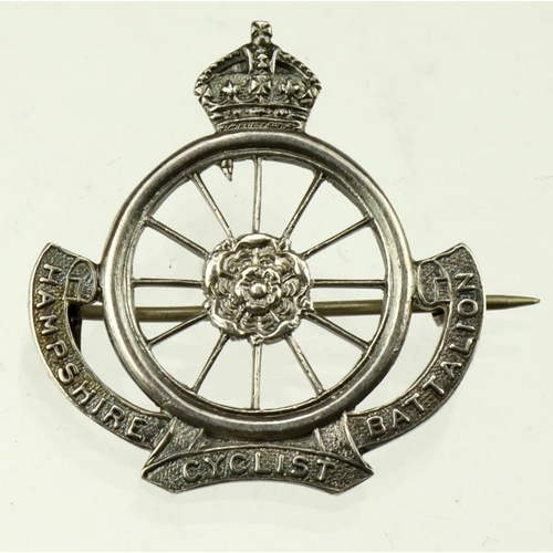 384 - Sweetheart badge, very rare silver Hampshire Cyclist Battn. badge hallmarked CE & FD Ld. Birm 1914