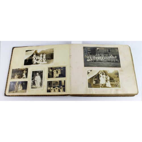 433 - WW1 Nurses 'scrap' album belonging to 'Sister Kennedy, High Beach, Westgate 1916', (Kent) with many ... 