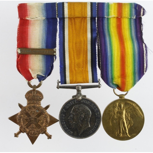 512 - 1914 Star Trio with original Aug-Nov clasp (7982 Pte G H Jewell S.Gds)   (3)