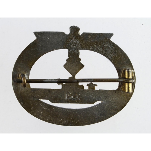 967 - German 3rd Reich U-Boat badge maker marked 'fo'