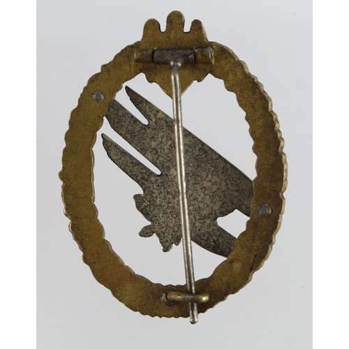 971 - German Army Paratroopers qualification badge.