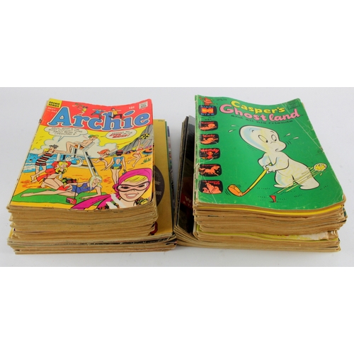 378 - Magazines & Comics. A group of ten Oz & It magazines, circa 1970s, together with a group of forty co... 