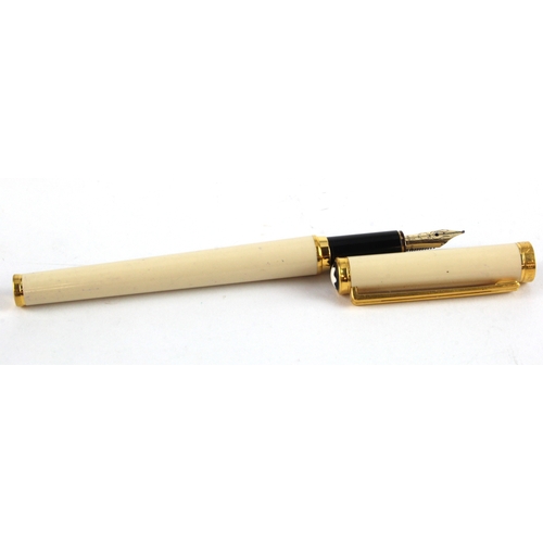 403 - Montblanc Noblesse Oblige ivory coloured fountain pen