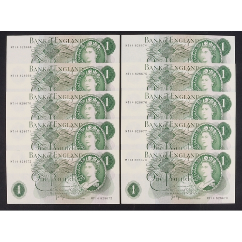 114 - Page 1 Pound (B323) issued 1970 (10), a consecutively numbered run of REPLACEMENT notes, serial MT14... 