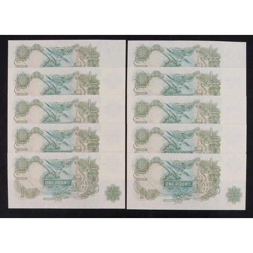 114 - Page 1 Pound (B323) issued 1970 (10), a consecutively numbered run of REPLACEMENT notes, serial MT14... 