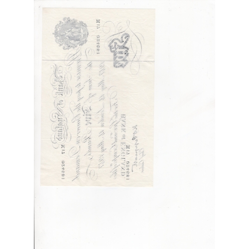 127 - Peppiatt 5 Pounds (B264) dated 14th May 1947, last year of issue, serial M17 024681, London issue on... 