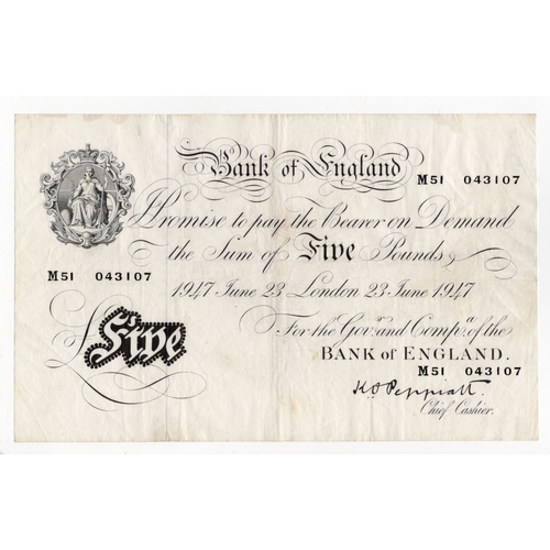 129 - Peppiatt 5 Pounds (B264) dated 23rd June 1947, serial M51 043107, London issue on thin paper (B264, ... 