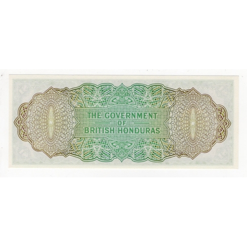 512 - British Honduras 1 Dollar dated 1st January 1972, portrait Queen Elizabeth II at right, serial G/6 5... 