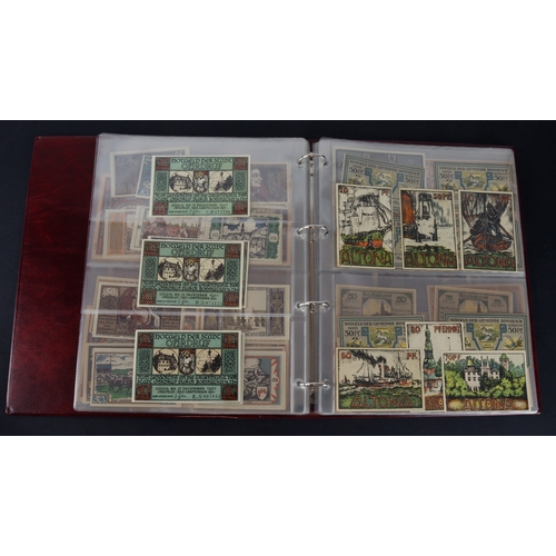 593 - Germany (150), an album of German notgeld, better town groups and sets seen, the majority look Uncir... 