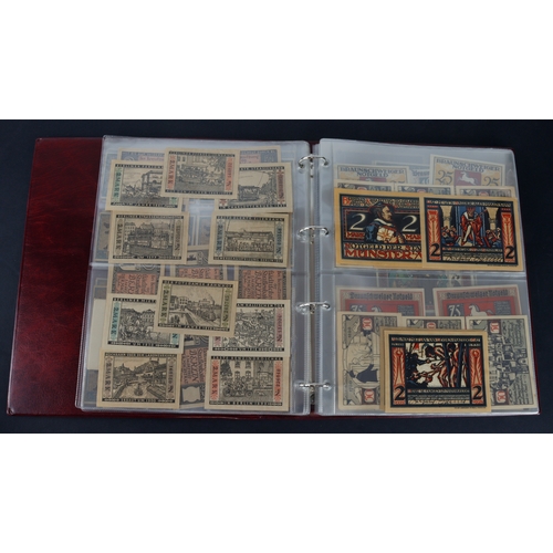 593 - Germany (150), an album of German notgeld, better town groups and sets seen, the majority look Uncir... 