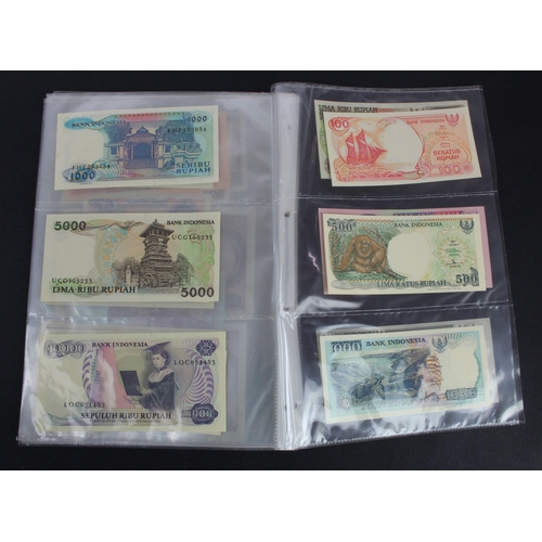 647 - Indonesia (61), a collection with no duplication, date range 1947 - 1992, denominations 10 Sen to 20... 