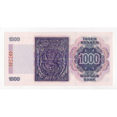 764 - Norway 1000 Kroner dated 1989, serial No. 2201108793 (Pick45a) Uncirculated