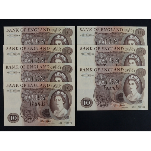 77 - Fforde 10 Pounds (B316) issued 1967 (7), a consecutively numbered run, serial A52 740976 - A52 74098... 