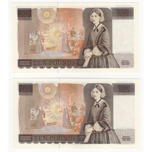 82 - Gill 10 Pounds (2) issued 1988, a consecutively numbered pair of LAST series notes, serial JN25 2975... 