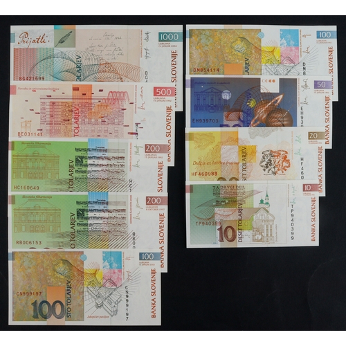 839 - Slovenia (9), 500 Tolarjev, 200 Tolarjev, 100 Tolarjev, 50 Tolarjev, 20 Tolarjev and 10 Tolarjev dat... 