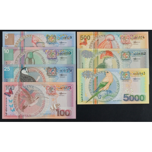 849 - Suriname (7) 5000, 1000, 500, 100, 25, 10 & 5 Gulden dated 1st January 2000 (BNB B531 - B537, Pick14... 