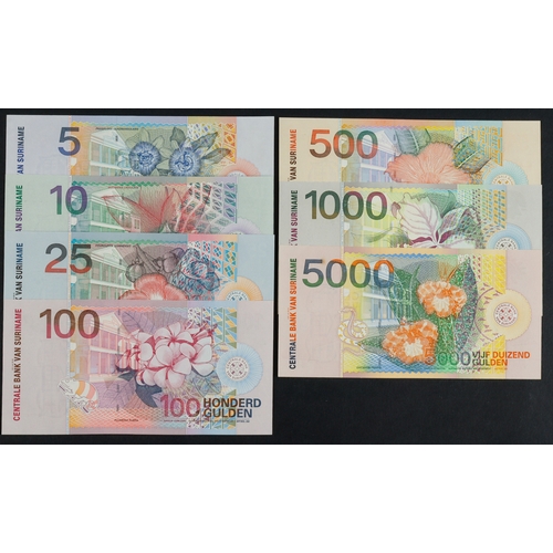 849 - Suriname (7) 5000, 1000, 500, 100, 25, 10 & 5 Gulden dated 1st January 2000 (BNB B531 - B537, Pick14... 