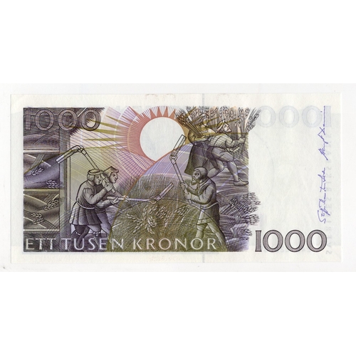 853 - Sweden 1000 Kronor dated 1992, serial 2401220289 (BNB B149d, Pick60a) Uncirculated